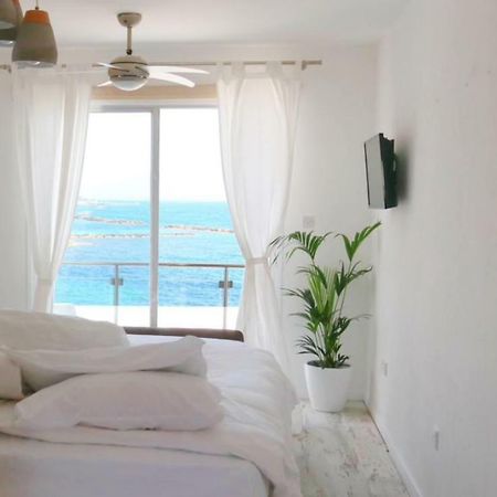 Nomasuites - Sea Studio Pafos Dış mekan fotoğraf