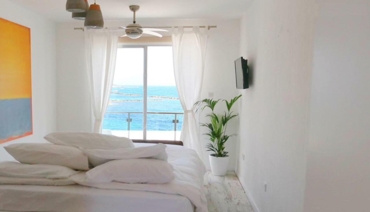 Nomasuites - Sea Studio Pafos Dış mekan fotoğraf
