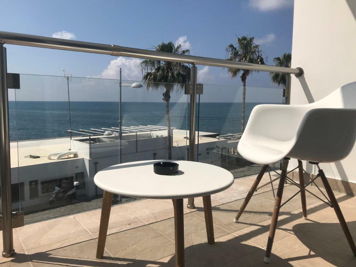 Nomasuites - Sea Studio Pafos Dış mekan fotoğraf